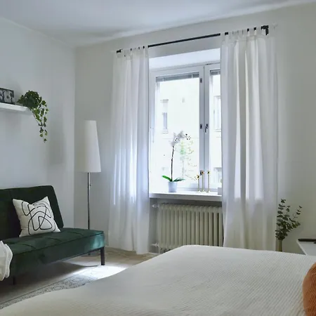 Apartment Modern And Bright With Location *