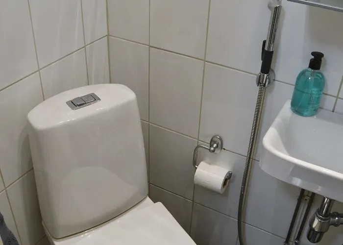 Ullis With Location *